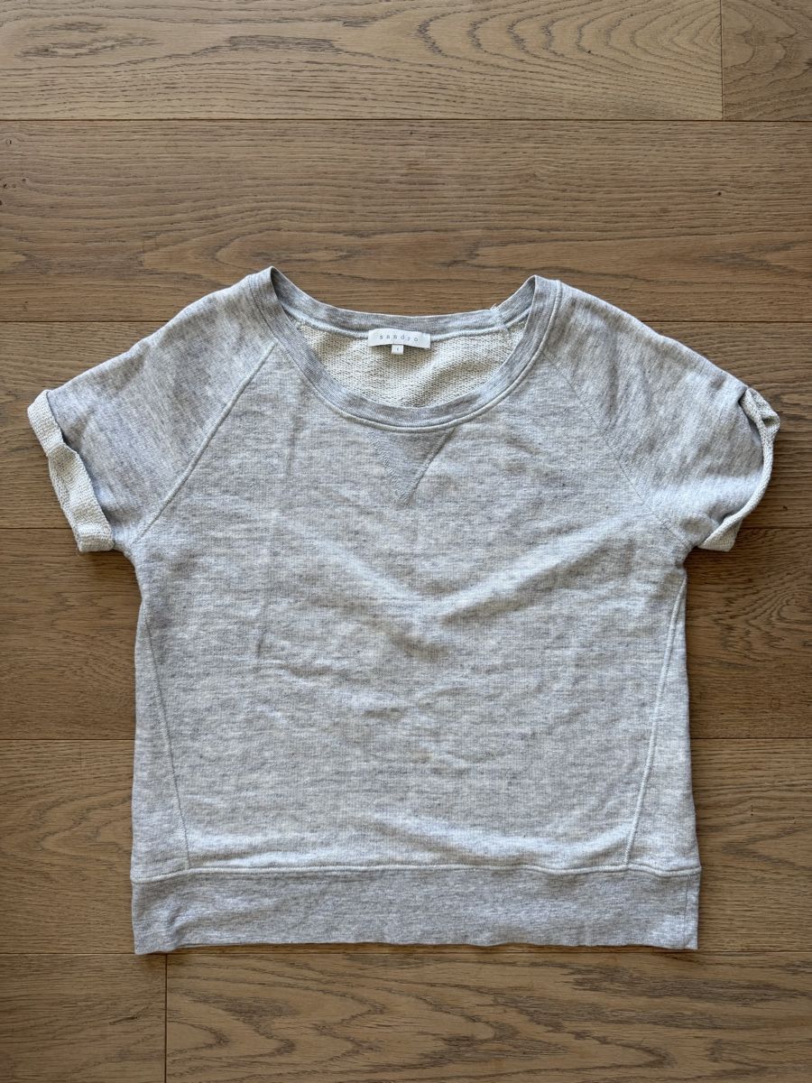 Sandro T-shirt: Sandro T-Shirt (wie kurzarm Pulli) – Usato da Zürich venduto da z00mie 1