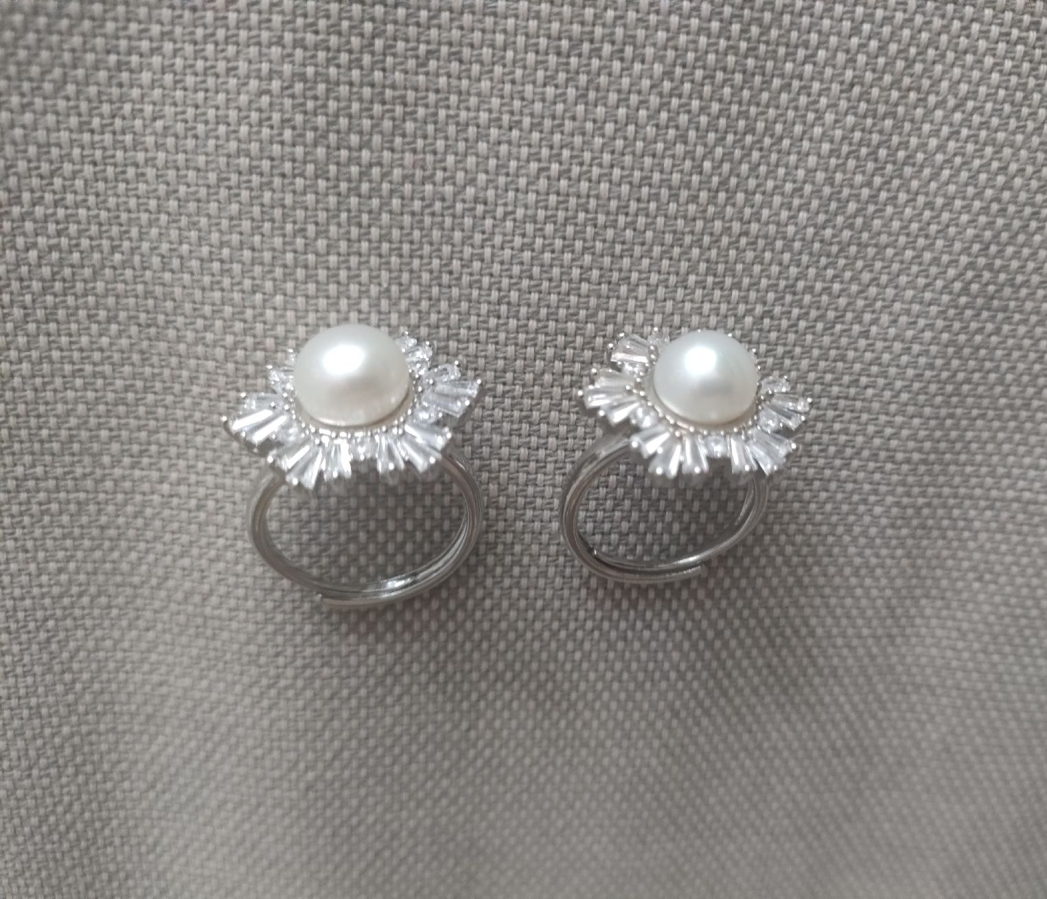 Ringe: Süsswasserperlen Ring, 15 CHF/ Stk. – Neu und originalverpackt aus Bern von Lidia.5 1