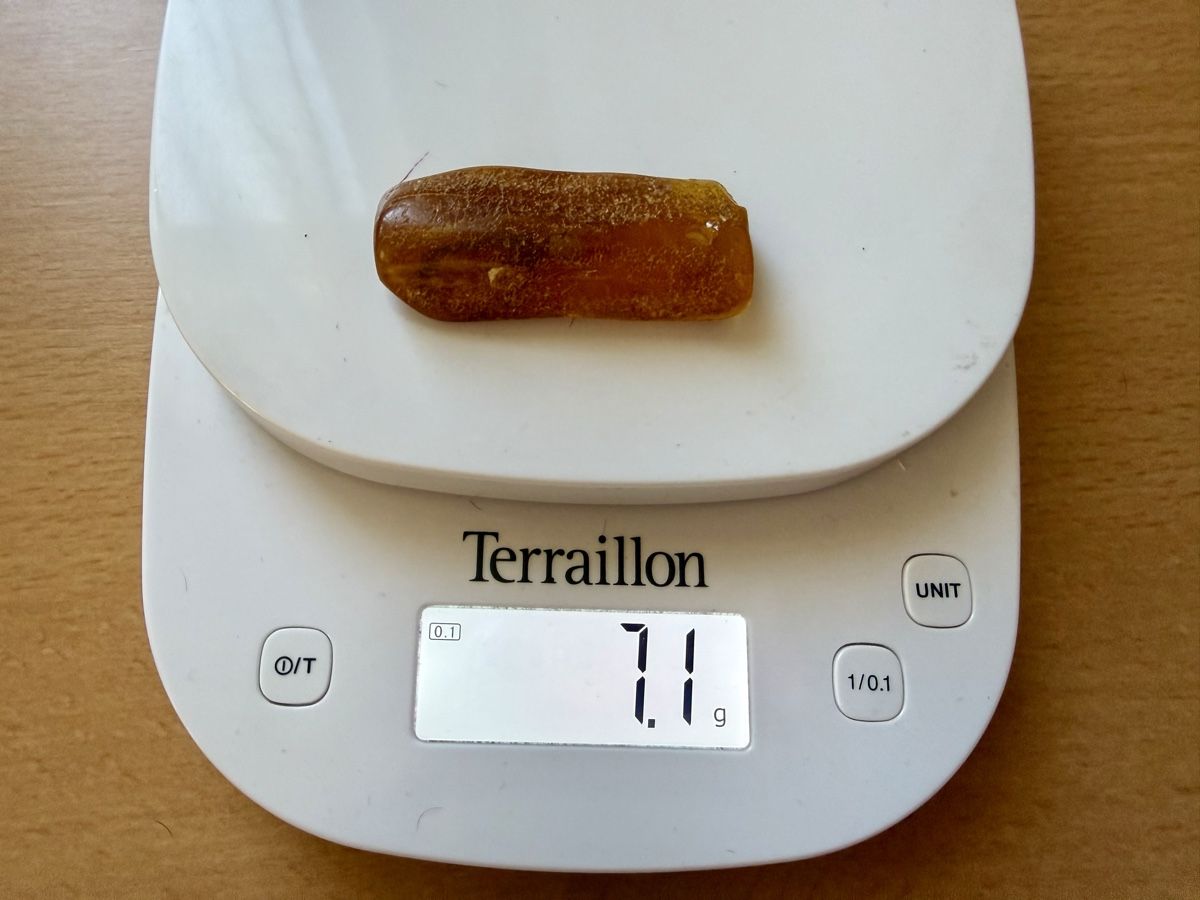Ciondoli: Anhänger Roher Bernstein mit Loch, 7.1g – Usato da Lamone venduto da LaCantinaMagica 8