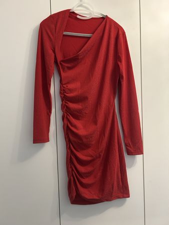 Rotes Kleid, Grösse L, ideal für die Festtage! ✨