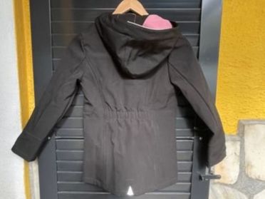Giacche & Cappotti: Mädchen Softshelljacke schwarz Northville 140 NEU – Nuovo (secondo la descrizione) da Bergdietikon venduto da antovale 2