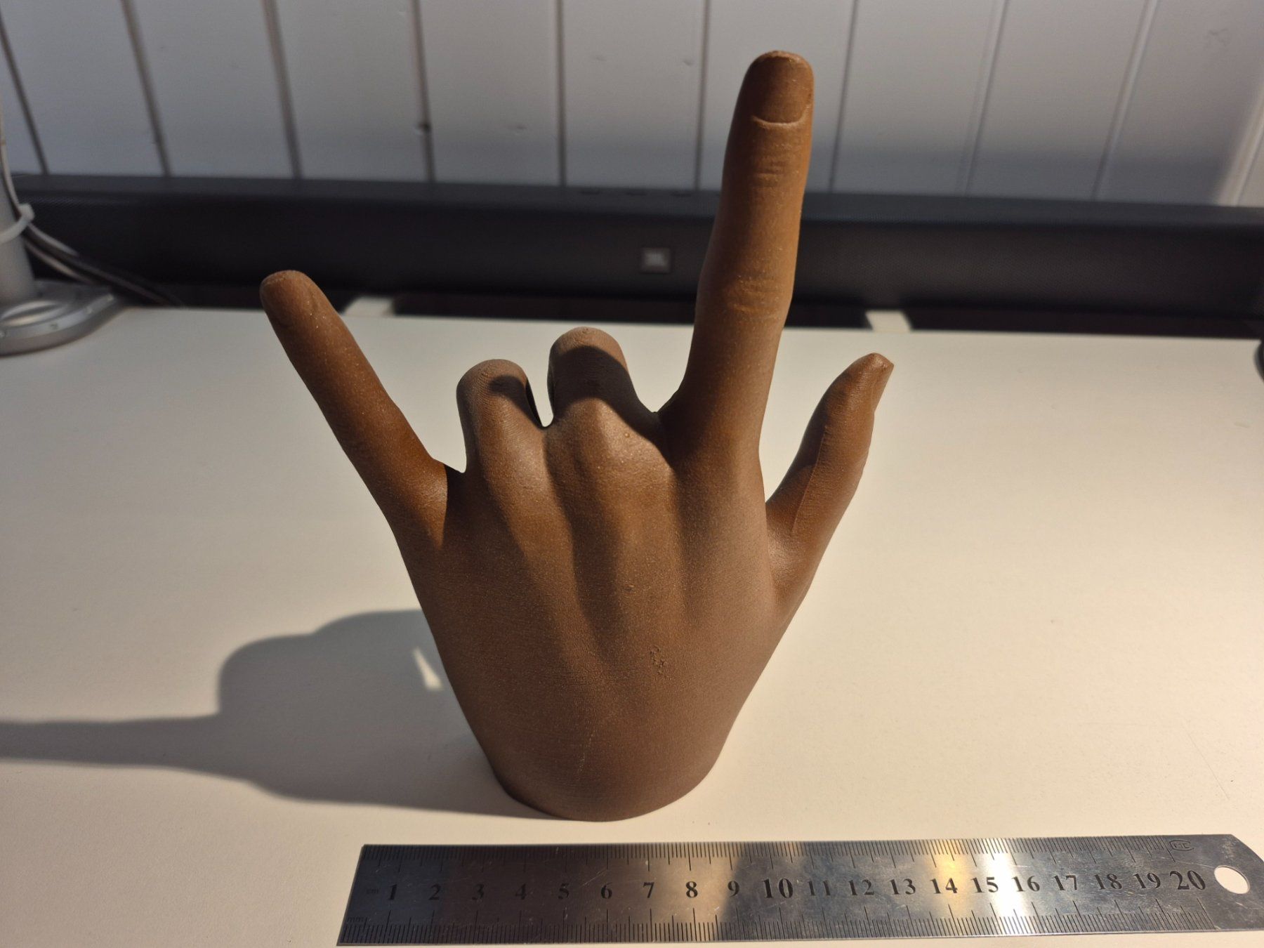 Alle Dekorationen: Deko-Rock-On-Hand – Gebraucht aus Thierachern von rolfdavid 3