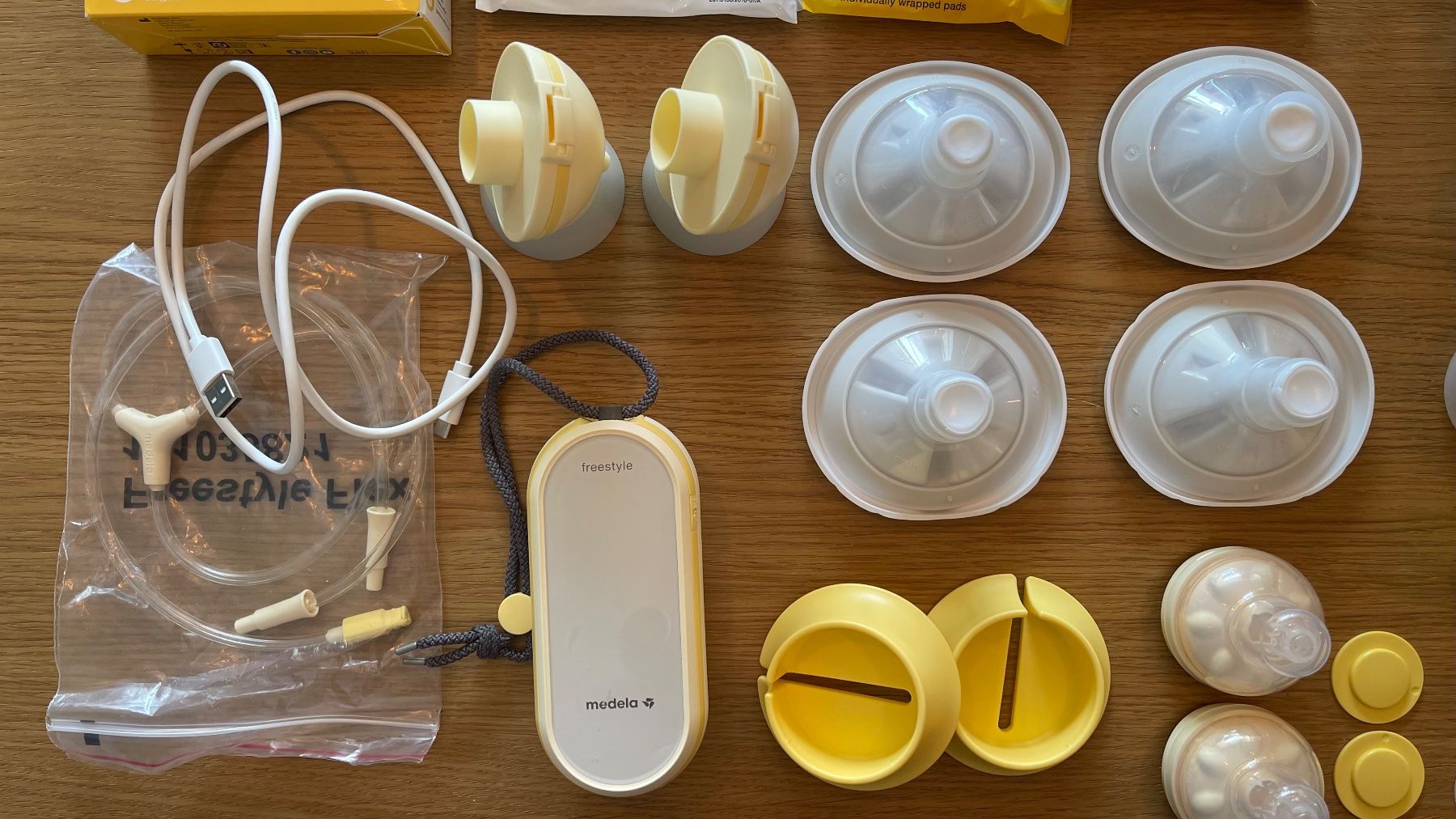 Medela Accessoires pour allaitement: Medela Freestyle Flex Set mit Fläschchen – D'occasion à Arni AG par sch_7rz9 2