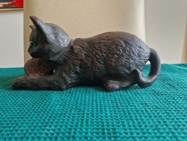 Katze Bretby aus Keramik