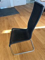 10 Freischwinger-Stühle – Chrom / Schwarz – CHF 10.– pro Stü