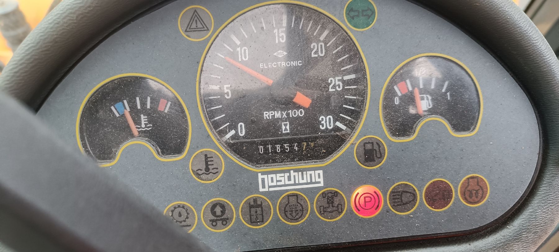 Nutzfahrzeuge: Boschung pony p4 – Gebraucht aus Giornico von dio_zn5d 3