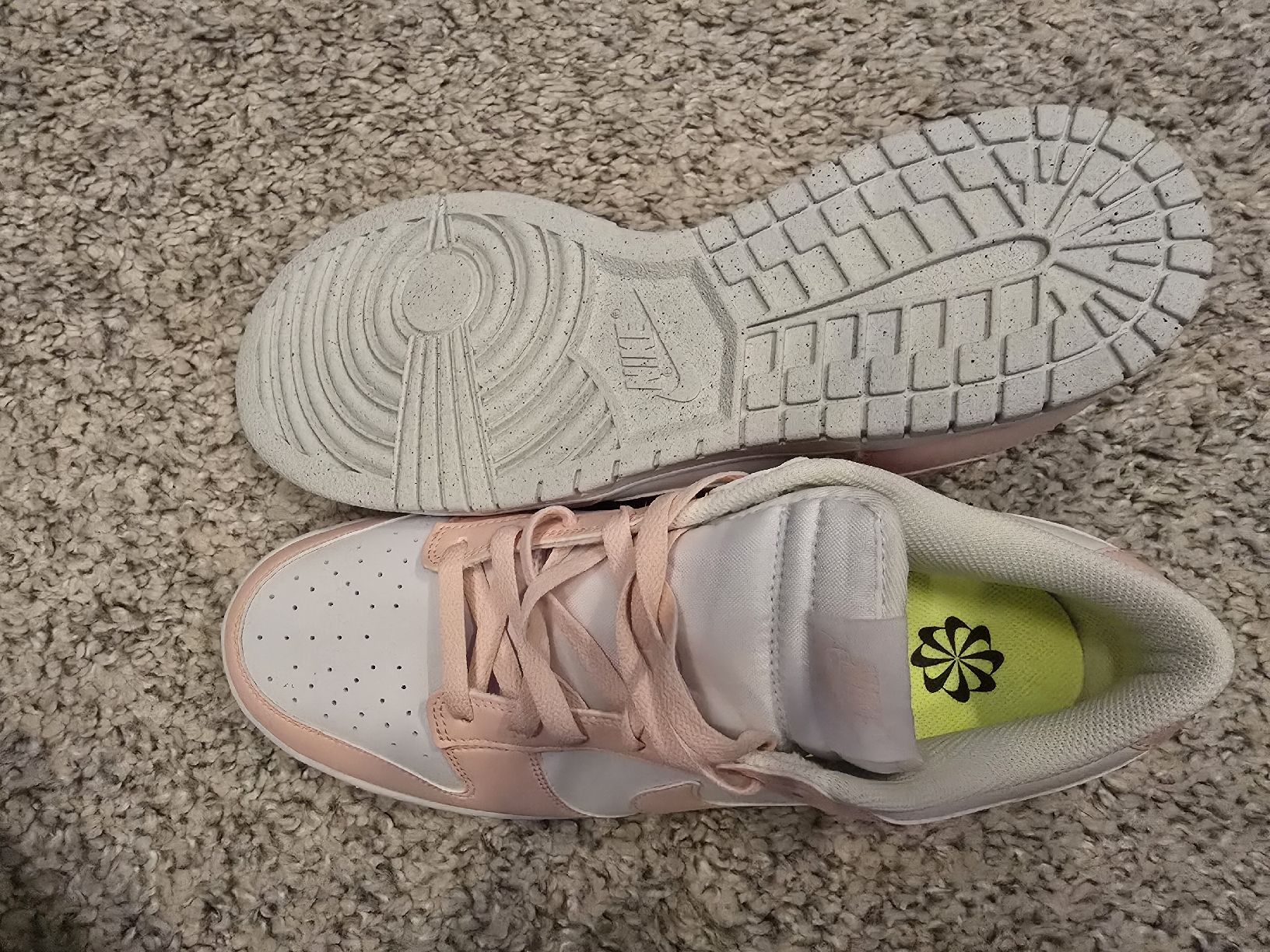 Nike Scarpe da uomo: NEU Nike Dunk Sneaker der Grösse 44 – Nuovo (secondo la descrizione) da Embrach venduto da Flyroebi 2