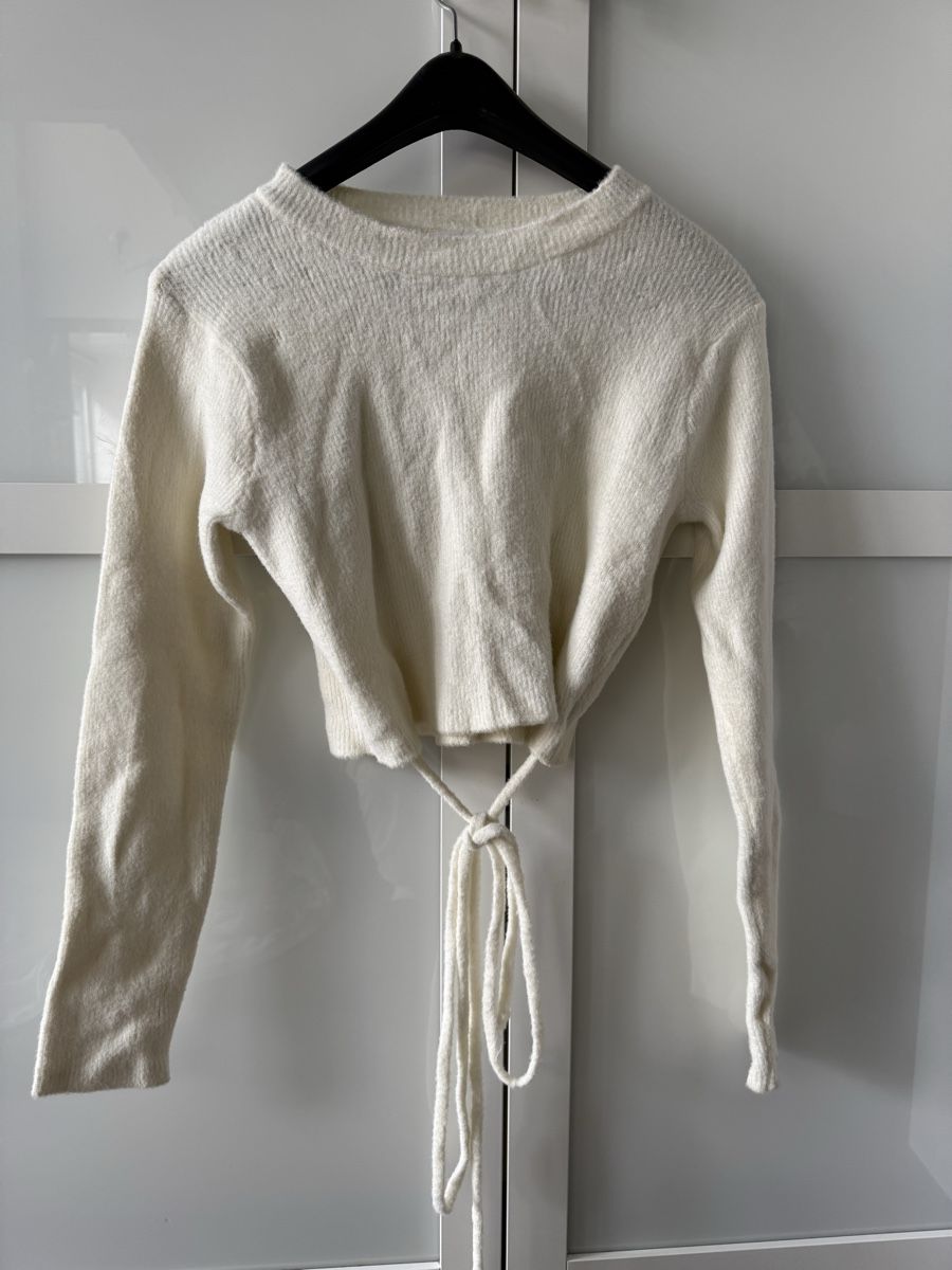 Pullover & Sweatshirts: Pull Terranova Crème Taille M - Parfait pour l'hiver! – Neu (gemäss Beschreibung) aus La Chaux-de-Fonds von ard_8v5l