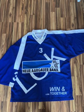 Eishockey Dress zu Unihockey Club Lok Reinach