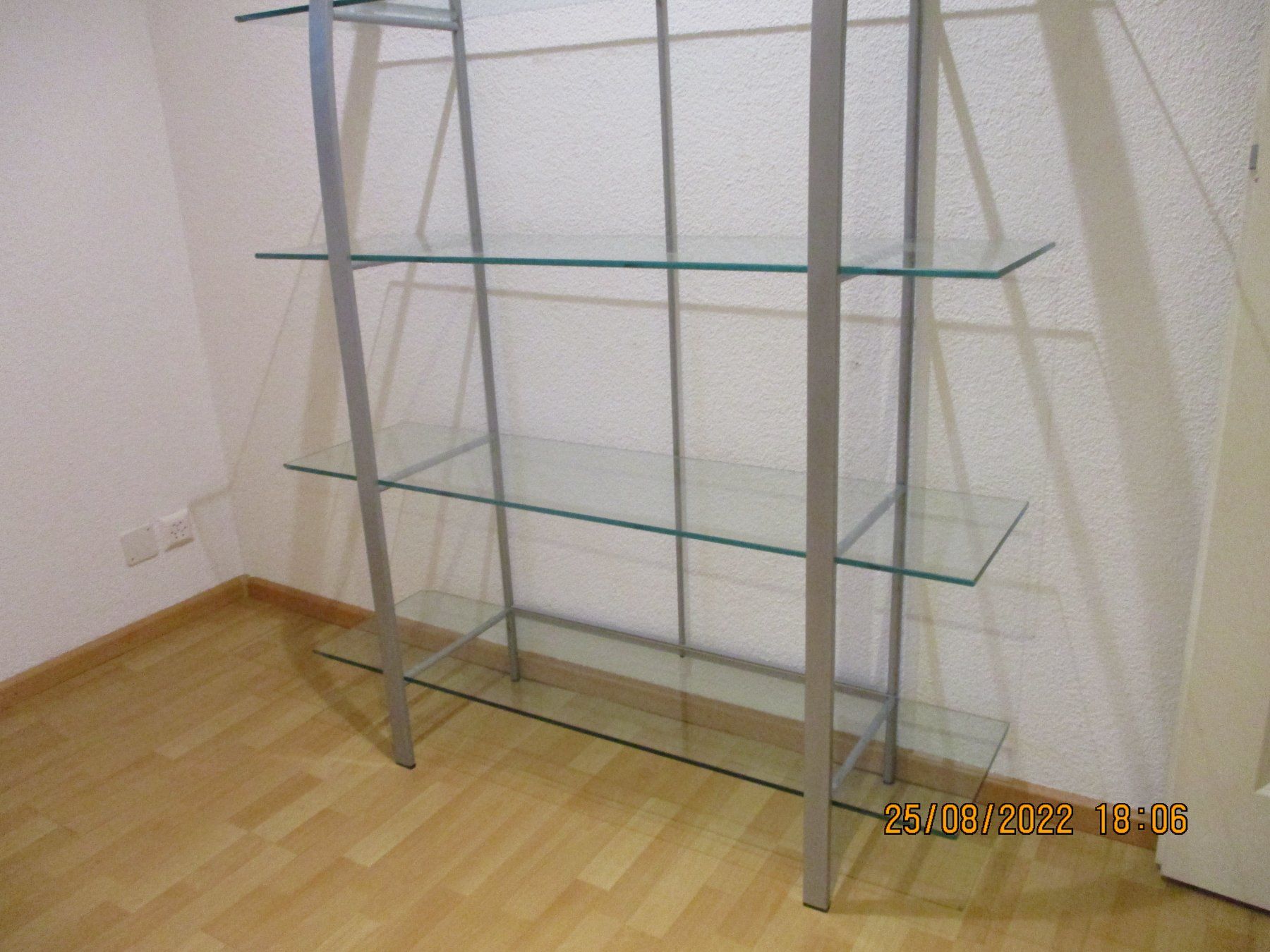 Scaffali: Gestell mit vier Glastablaren – Usato da Liestal venduto da Disc-Point 4