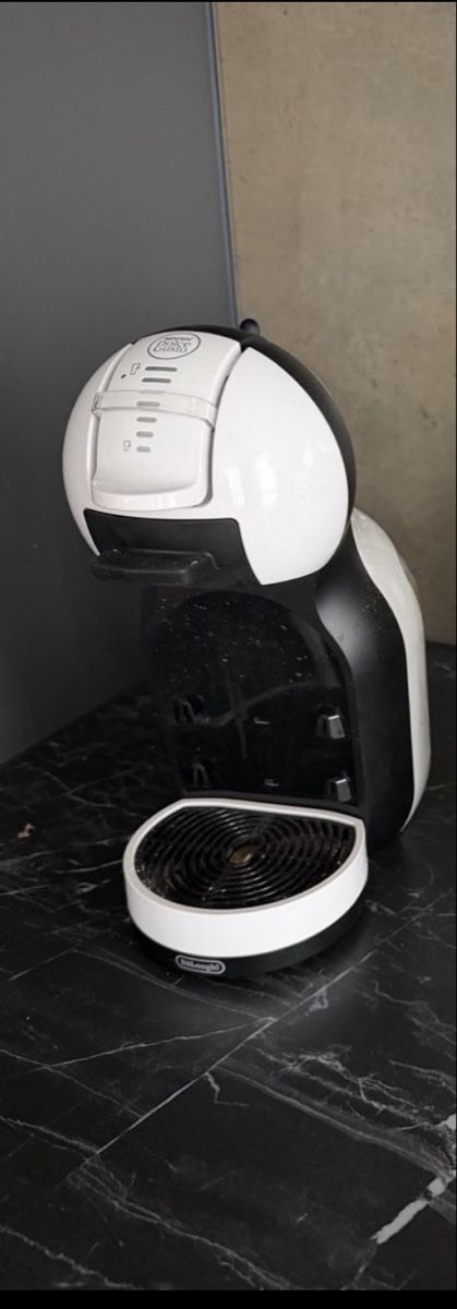 Macchine per caffè & Macchine per espresso: kaffeemaschine dolce gusto defekt – Difettoso da Dietikon venduto da Akil03