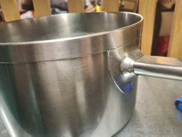 Edelstahl Kochtopf (2 St) mit Stiel gebraucht guter Zustand