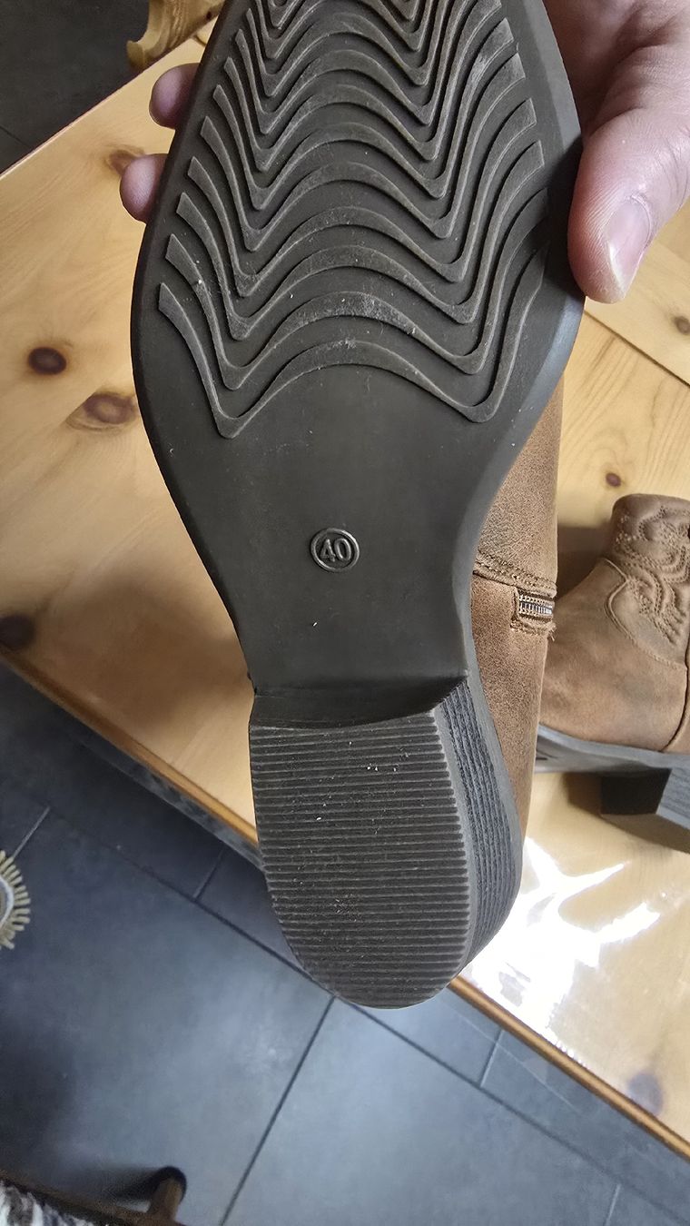 Scarpe da donna: Damen Cowboy Stiefel  Größe  40 – Usato da Steinen venduto da han_8vtl 3