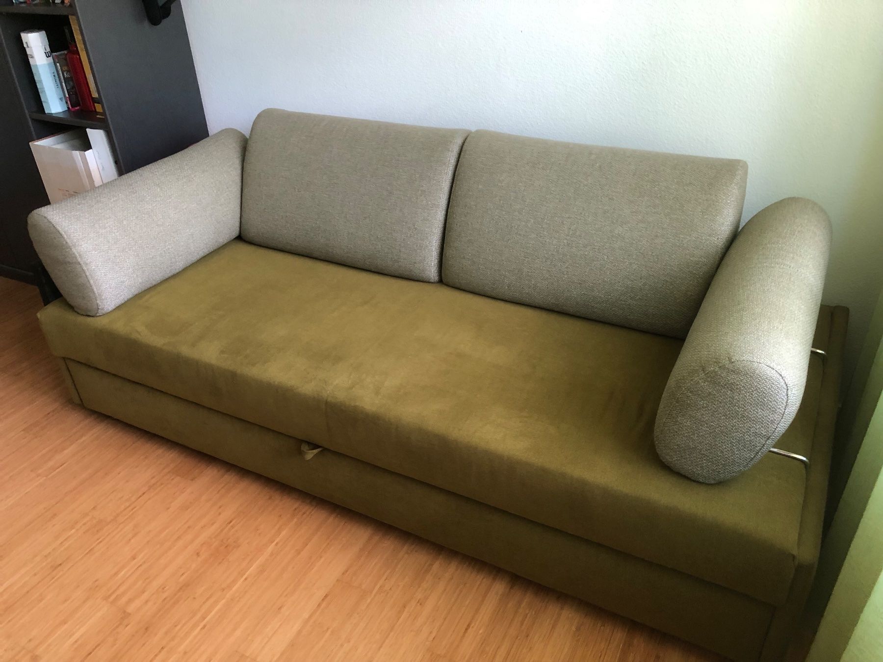 Sofas: Design Sofa / Gästebett – Gebraucht aus Basel von rhrun 1