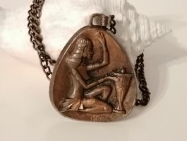 Antiker Medaillons mit CLEOPATRA Motiv ,Bronze