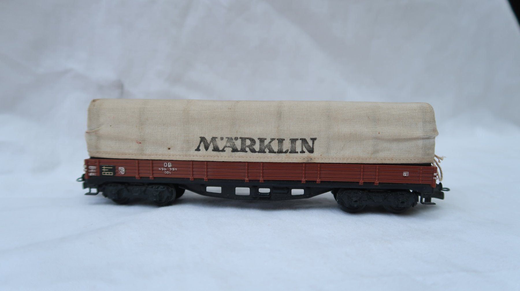 Märklin Modelleisenbahnen: MÄRKLIN Planen-Güterwagen (2) – Gebraucht aus Muttenz von Laeckerlihamschter 3