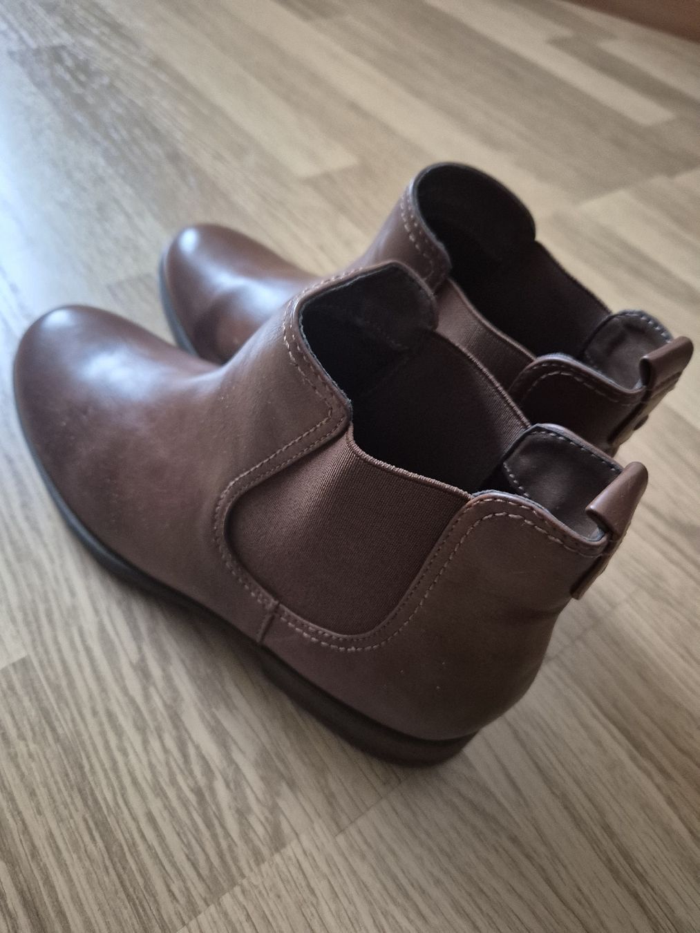 Scarpe da donna: Braune Stiefeletten Gr. 42 – Usato da Langenthal venduto da Polarisstern 2