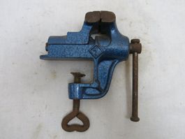 Fund Vintage Patina Schraubstock Klein