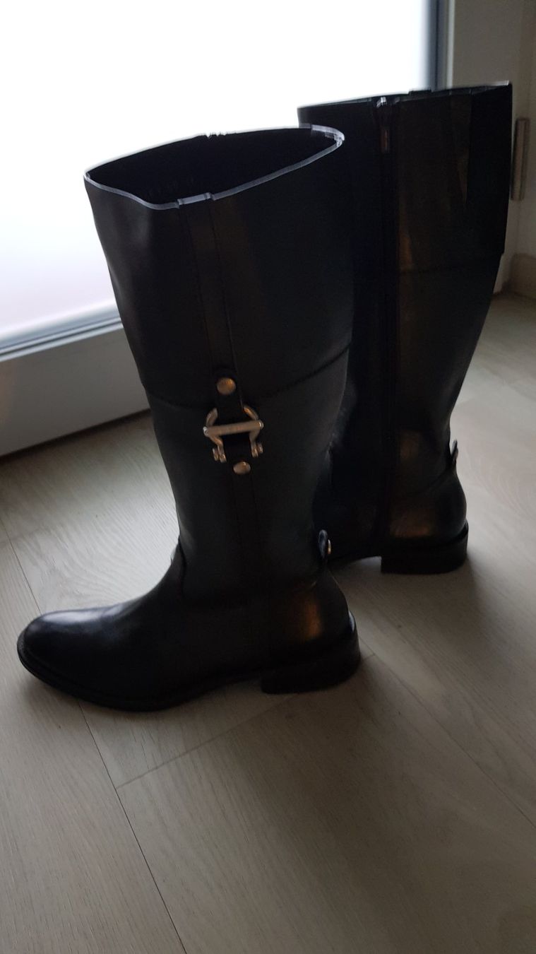 Geox Scarpe da donna: Damenstiefel schwarz aus Leder – Nuovo e nell'imballaggio originale da Büsingen venduto da Zufall2024