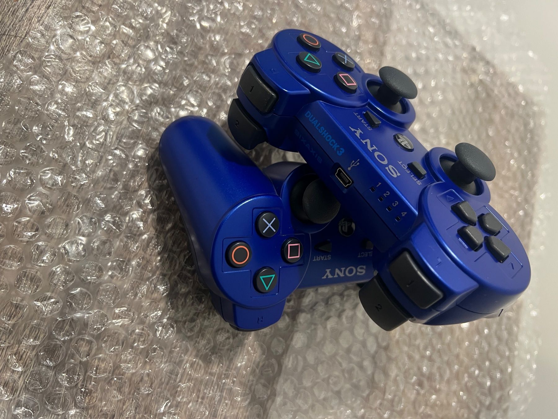 Sony Manettes: 2 stk. PS3 Controllern – D'occasion à Zürich par T.E.B 1