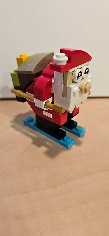 Lego Spielzeuge: Lego® 30580 Creator Weihnachtsmann – Gebraucht aus Schaan von Klemmbausteine