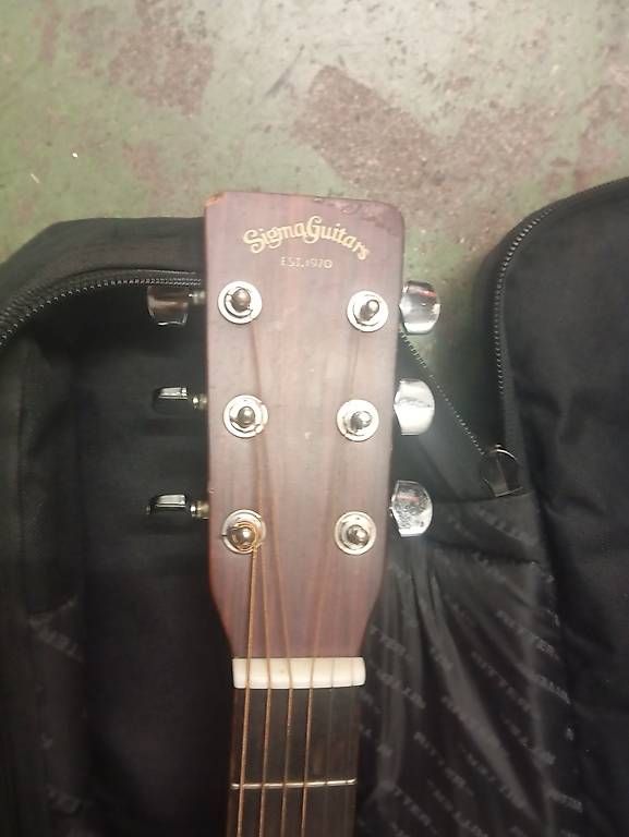 Sigma Strumenti musicali: Akustikgitarre Sigma DM-5 – Usato da Basel venduto da Petergunn 1