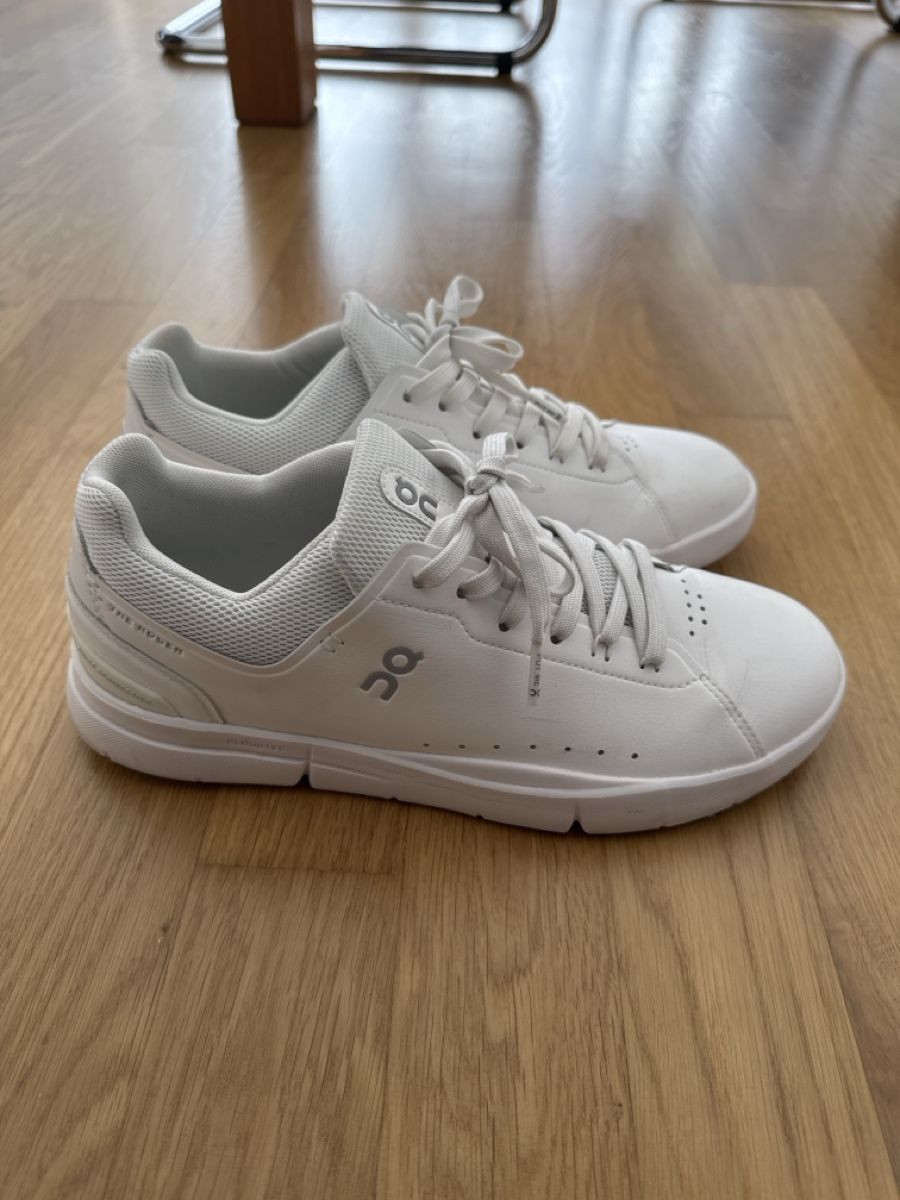 Herrenschuhe: On Advantage weiss Grösse EU 42.5 – Neu (gemäss Beschreibung) aus Ostermundigen von hacelina