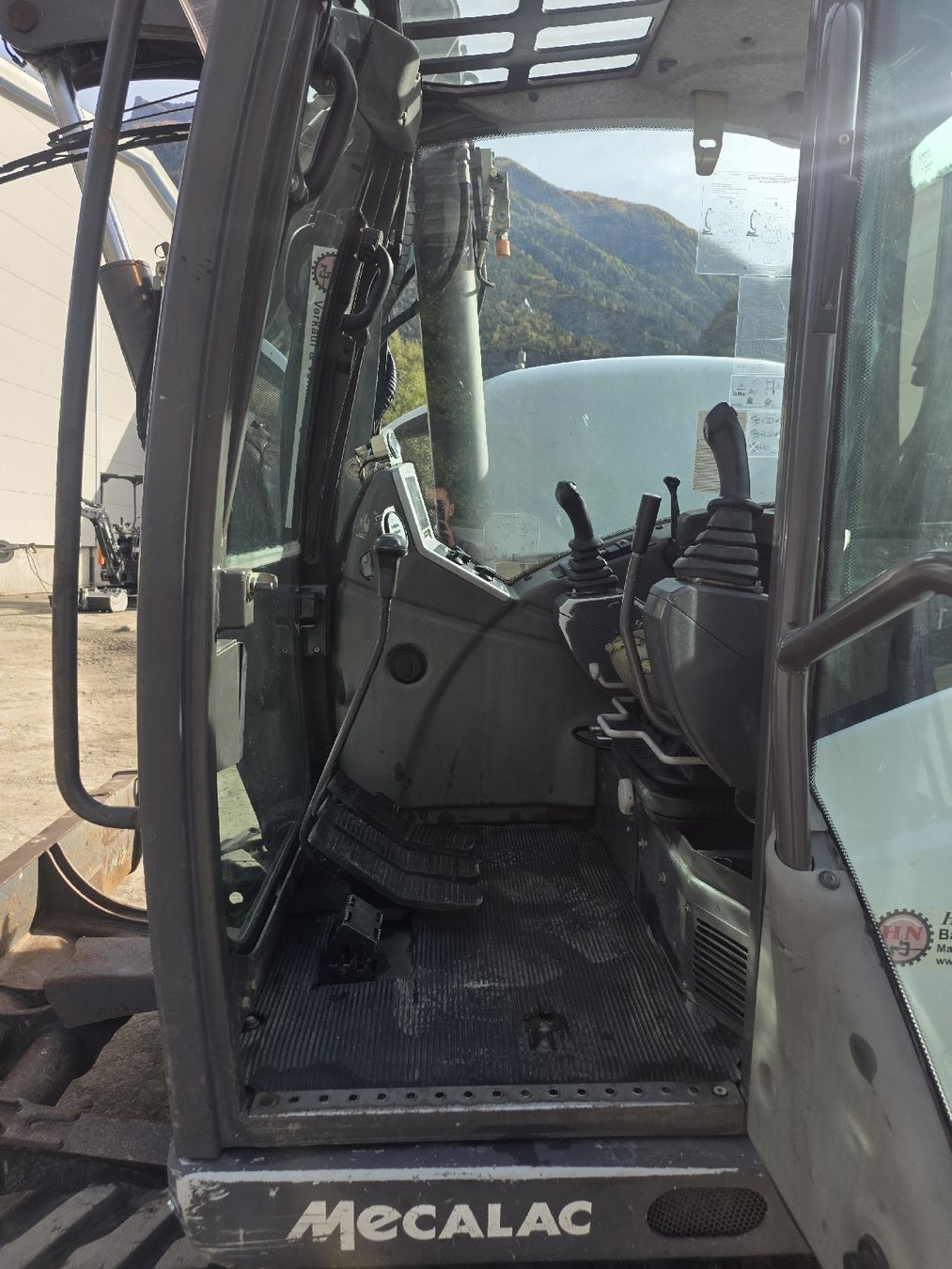 Bagger: Raupenbagger Bagger Mecalac 8MCR – Gebraucht aus Gamsen von Melo89 6