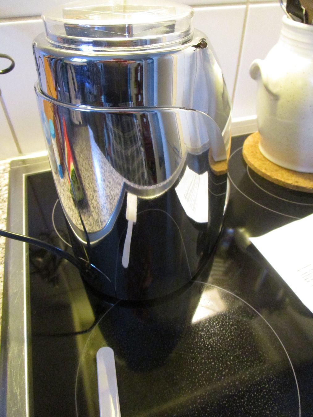 Elettrodomestici da cucina: ICE CRUSHER EIS-ZERKLEINERER NEUWERTIG ORIGINAL VERPACKT – Usato da GUTENSWIL venduto da Alpina6 6
