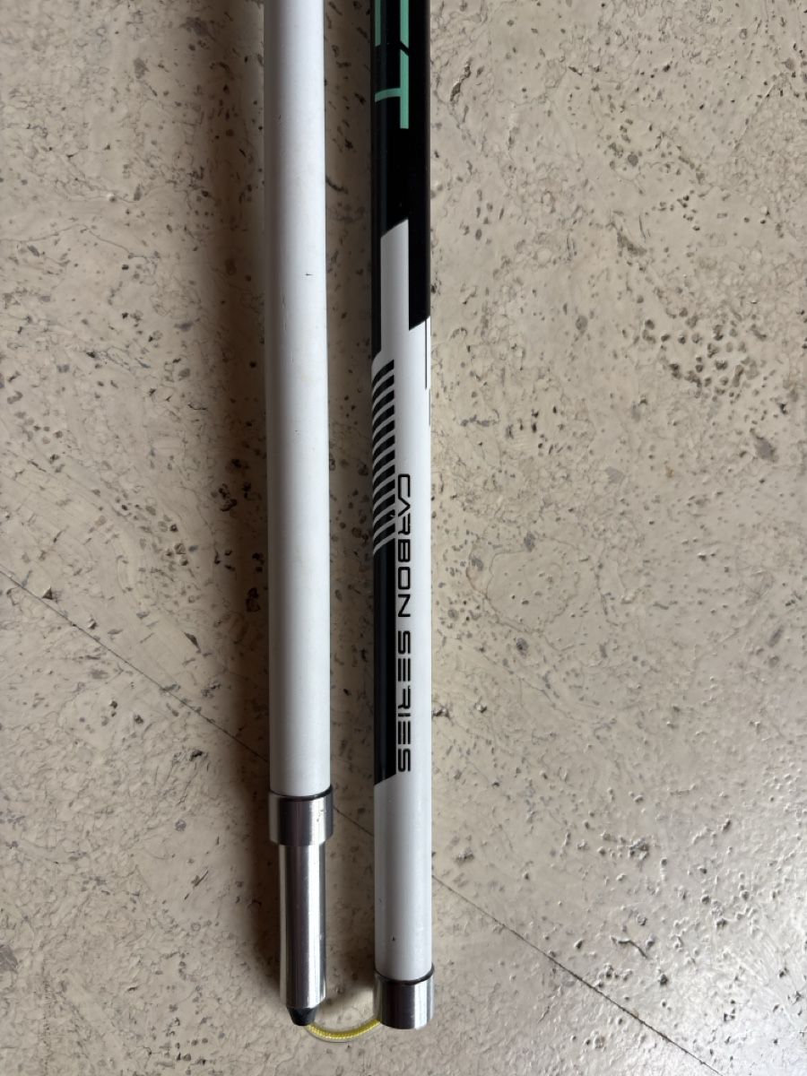 Leki Bastoncini da trekking: LEKI Carbon Series Trekking Poles  – Usato da Davos Platz venduto da jbarcik 1