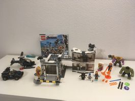 Lego Super Heroes Avengers 76131 Compound Battle (Jahr 2019)