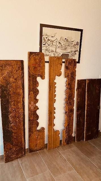 Articoli in legno: Altholz Tanne, antik – Usato da Oberrüti venduto da Seni0