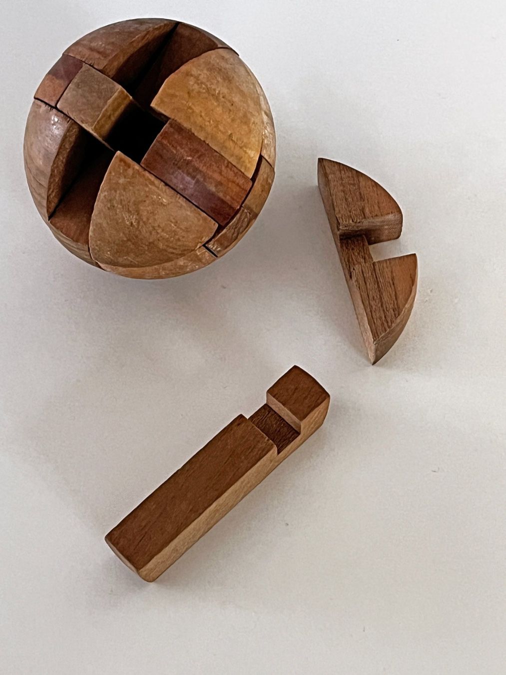 Puzzle: 2 Puzzle aus Holz: Kugel und Polyeder – Usato da Zuchwil venduto da Tinu4528 5