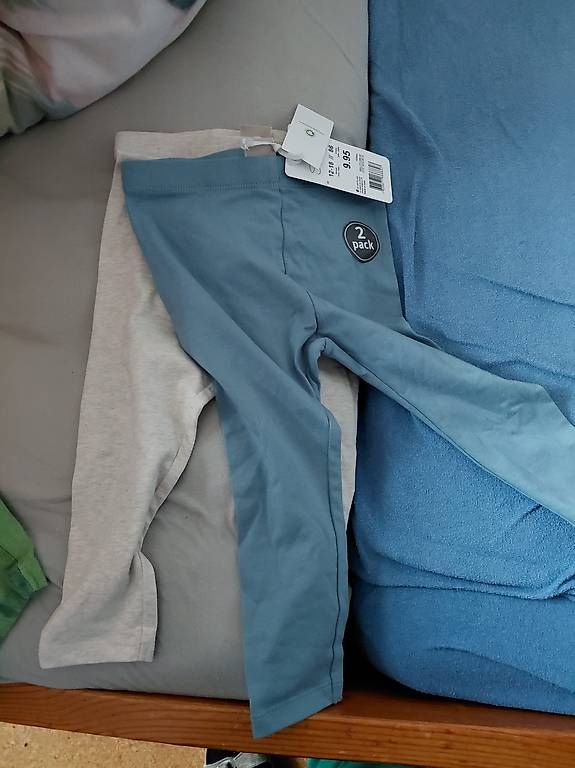 Calze & Collant: 2 Paar Leggins gr. 86 – Usato da Ostermundigen venduto da deb1deb1
