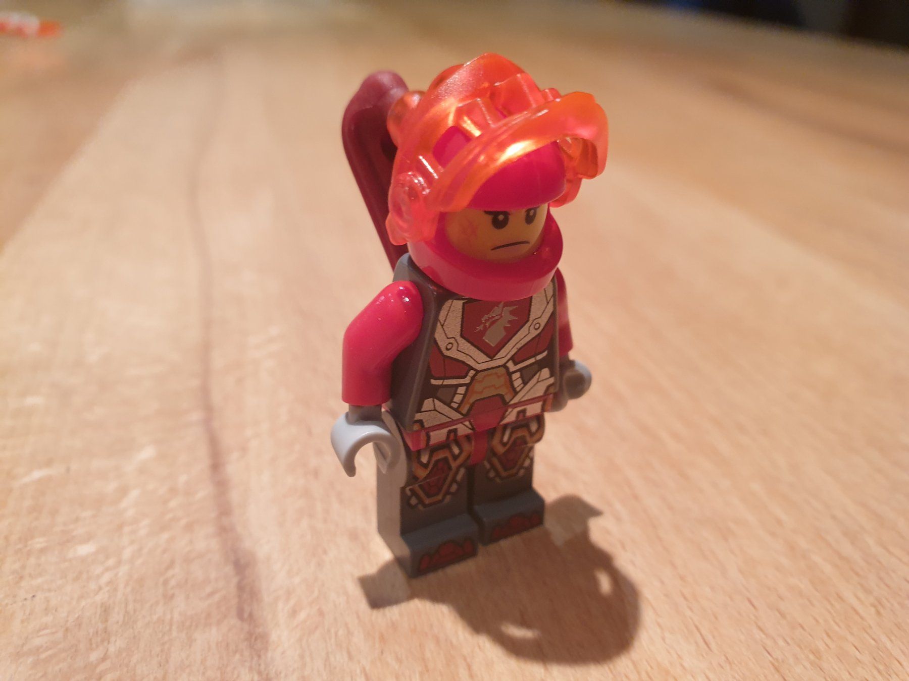 Lego Spielzeuge: LEGO Nexo Knights Figur Macy Halbert – Gebraucht aus kaiseraugst von Yohe