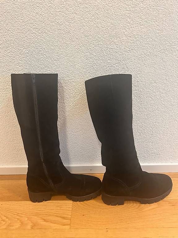 Gabor Scarpe da donna: Gabor Wildleder Stiefel Grösse 5 – Usato da Allschwil venduto da ann_2t6s 1