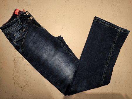 Cecil Jeans Style Toronto dunkelblau Grösse 27 gebraucht