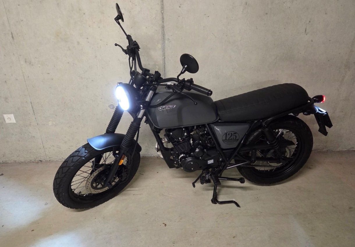Brixton Motorcycles Strada: Brixton Cromwell 125 – Nuovo (secondo la descrizione) da Hausen AG venduto da Baum85