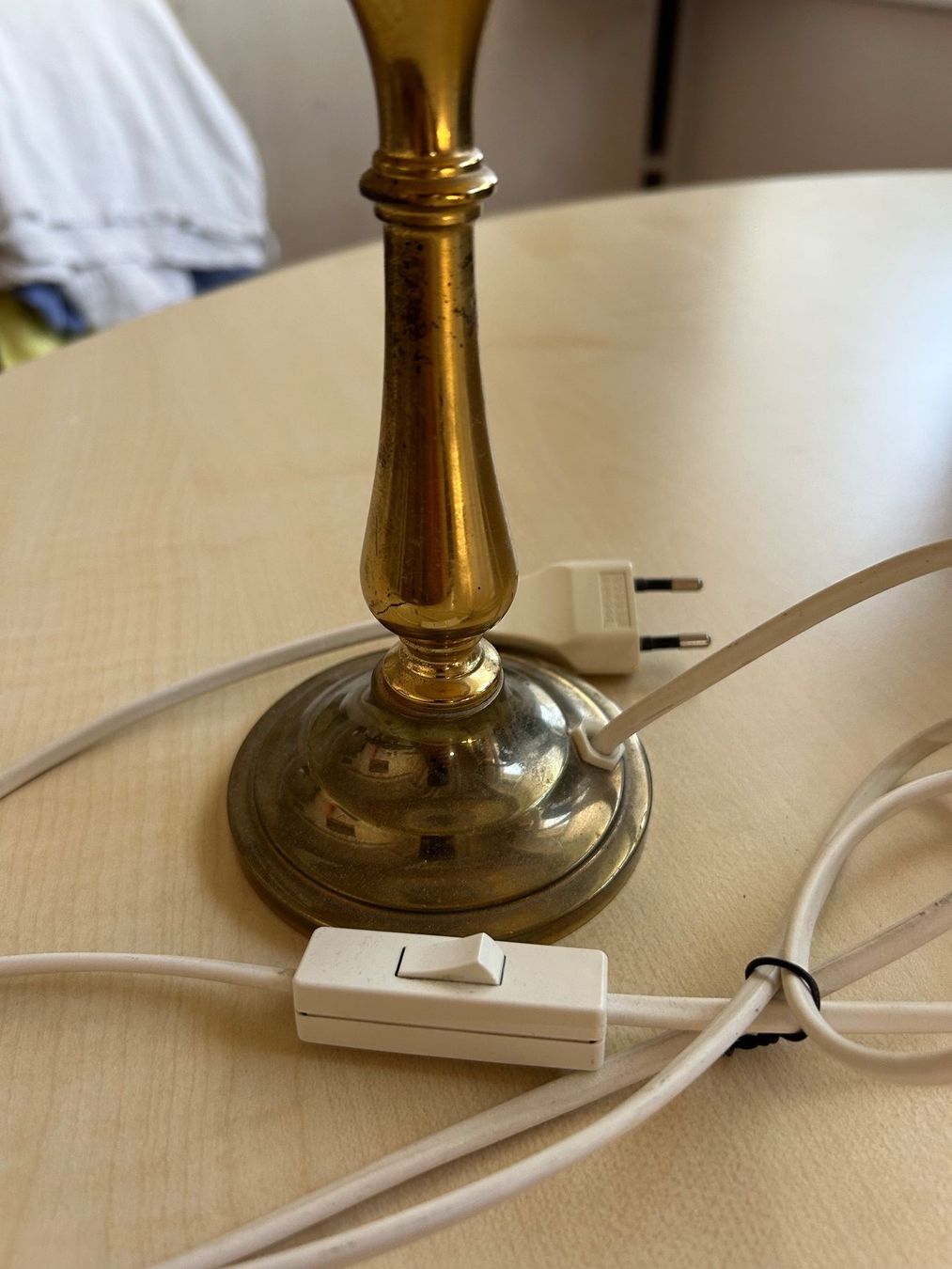 Lampade: Antike Tisch oder Nachttisch Lampe – Usato da Gutenswil venduto da walker60 3