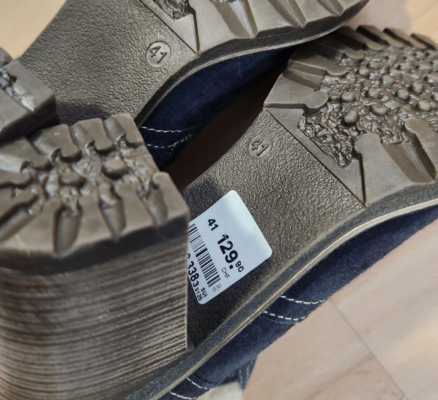 Tamaris Damenschuhe: Bottines Daim  Tamaris bleu fourrées taille 41  – Gebraucht aus Niedergösgen von Eva2410 5