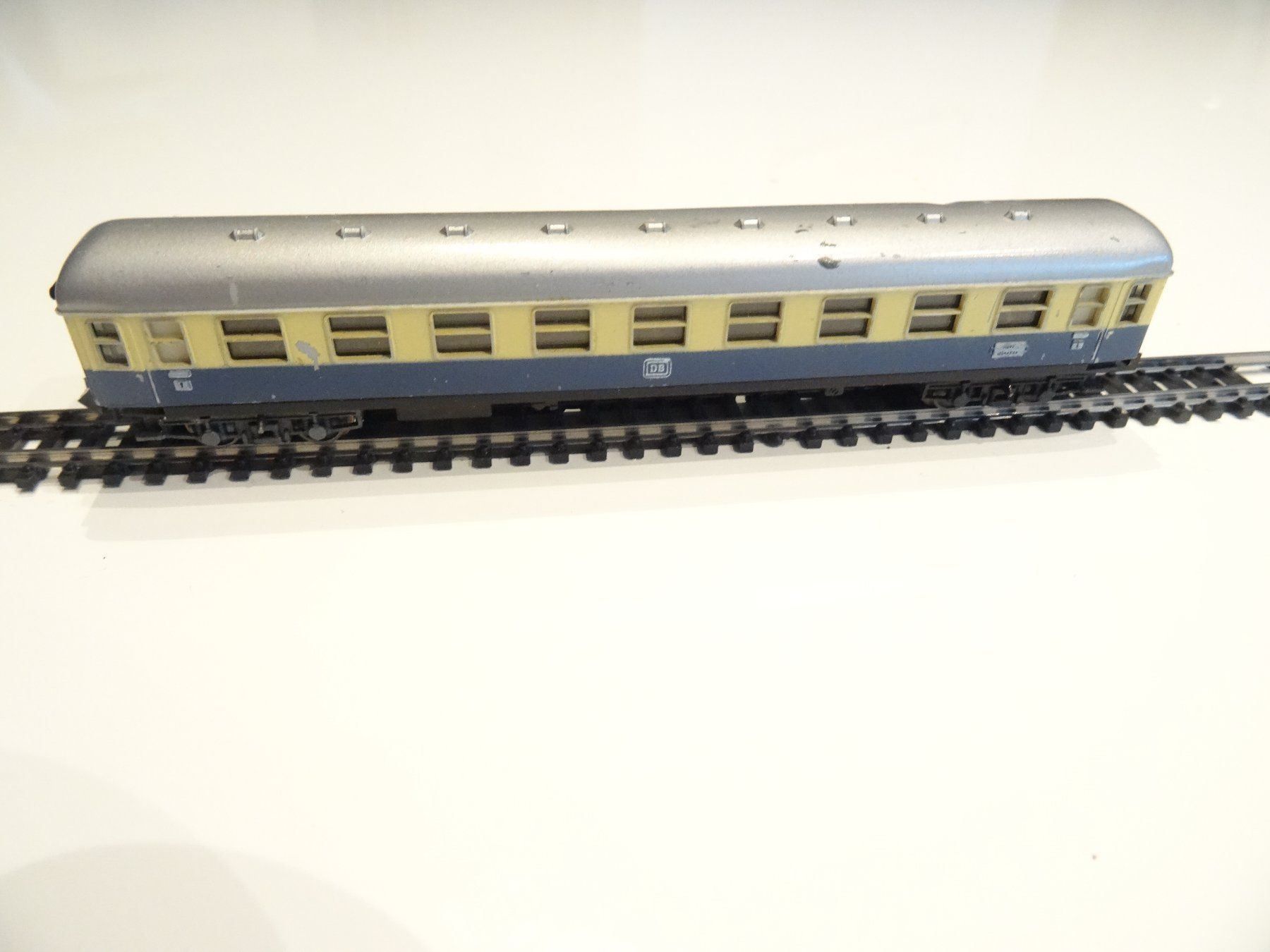 Trix Modelleisenbahnen: Minitrix N-Spur DB Personenwagen – Gebraucht aus Hochdorf von Teger02 1