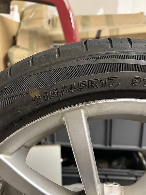 Cerchioni: Alfa 147 TI Alufelgen  – Usato da Ennenda venduto da Peppinied0 2