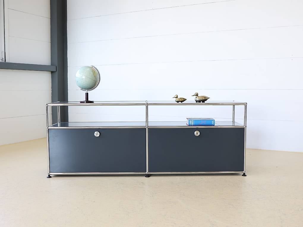 USM Kommoden: USM Haller Lowboard in Anthrazitgrau 2x2 – Gebraucht aus Meinisberg von atelier_TILIJA 7