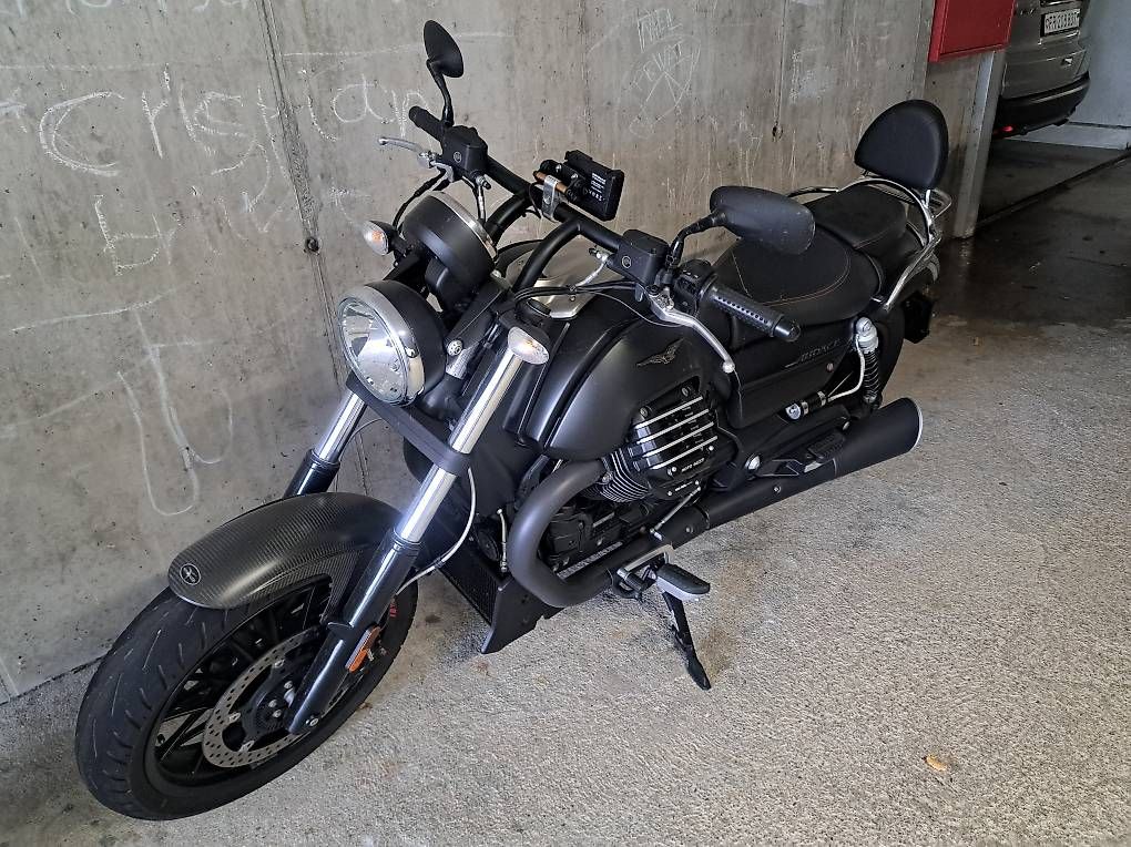 Cruisers: Moto guzzi audace 1400 cc – D'occasion à Düdingen par zorron 4