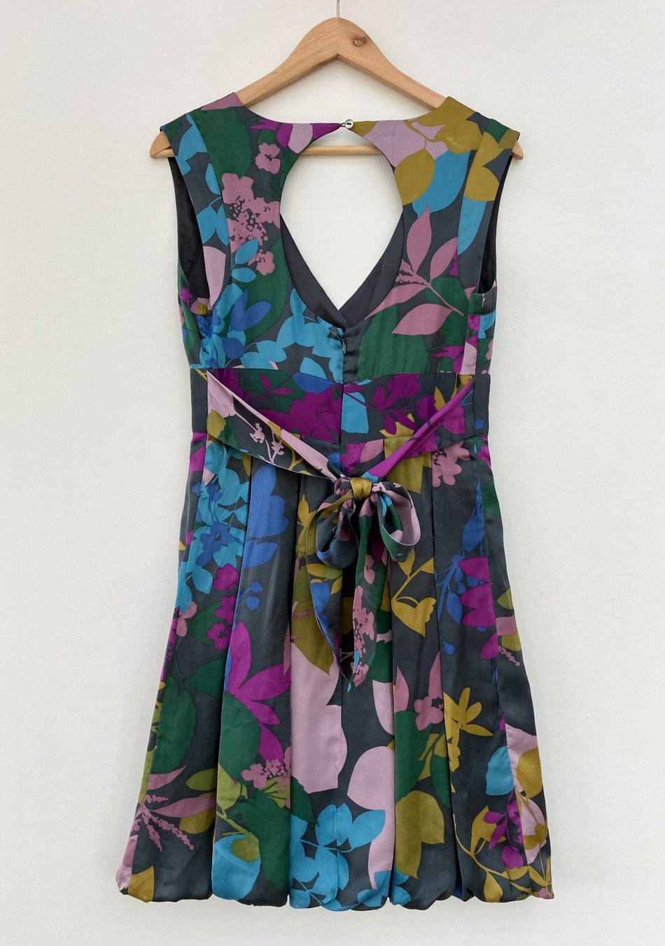 Vestiti: Wardrobe Seide Kleid Gr.36/38 – Usato da Unterägeri venduto da Jutka_04 2