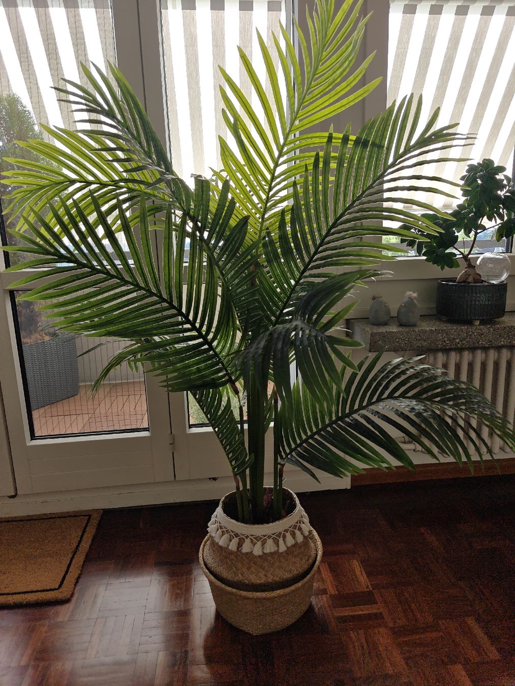 Pflanzen & Samen: Künstliche Palme mit Übertopf – Neu (gemäss Beschreibung) aus Zürich von reb_5rb6 3