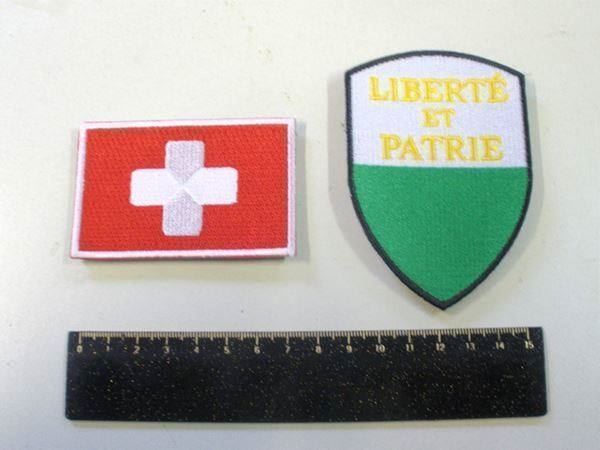 Placchette & Badge: Insignes VD + CH – Nuovo (secondo la descrizione) da La plaine venduto da 762
