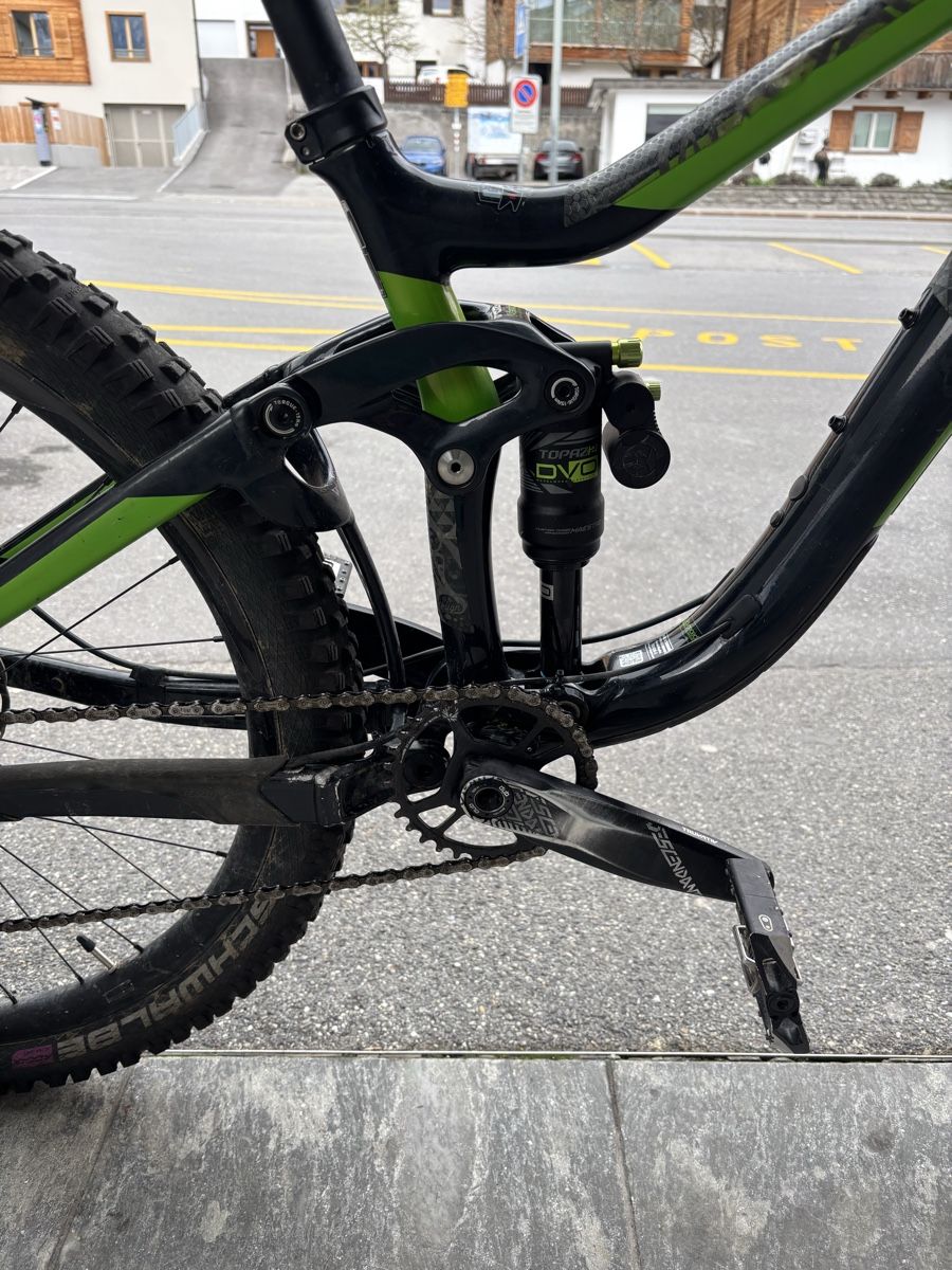 Giant Velos: Giant Reign – Gebraucht aus Umiken von alv_qhq8 2