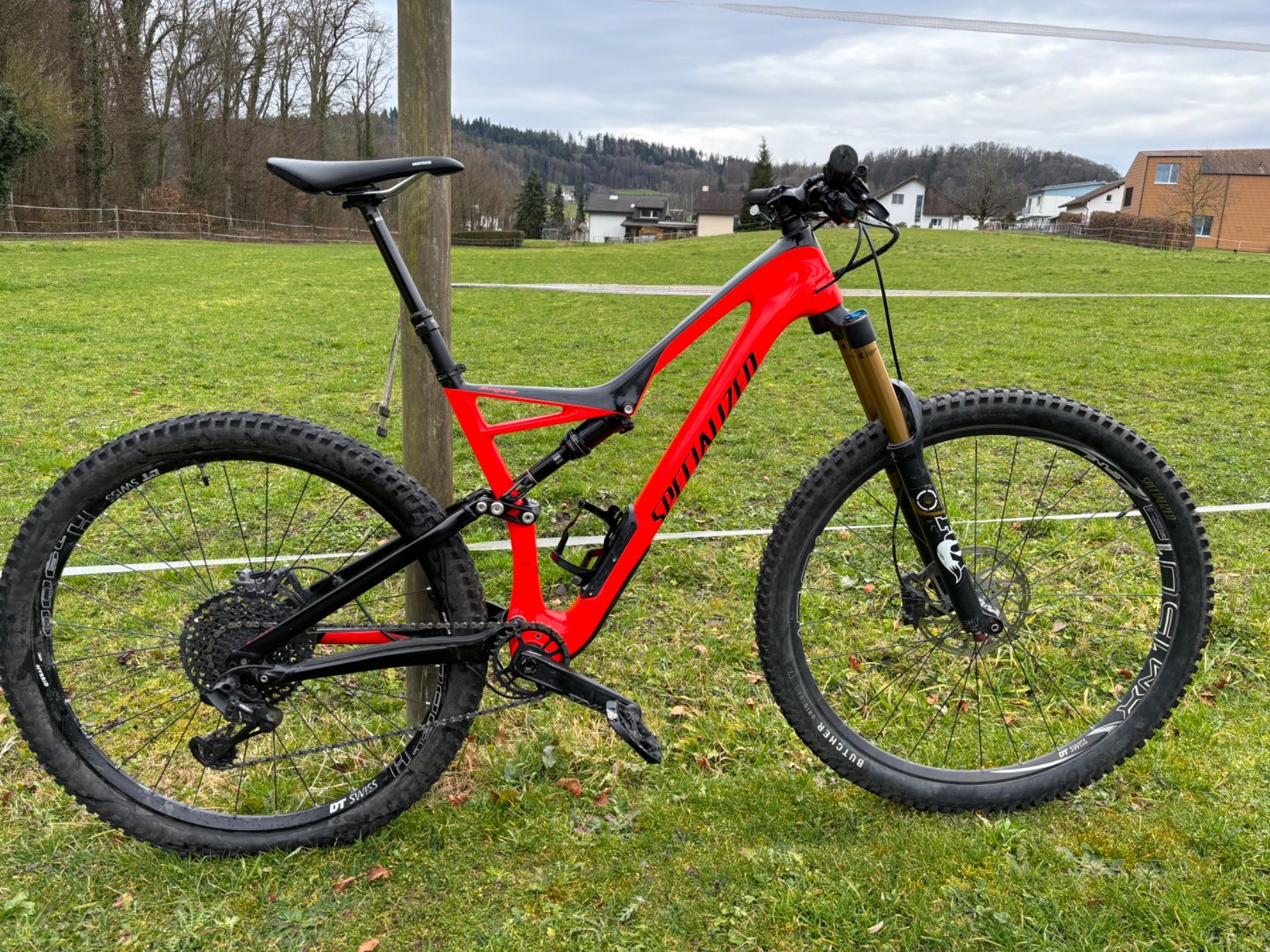 Specialized Velos: MTB Specialized Stumpjumper, gebraucht – Gebraucht aus Mägenwil von