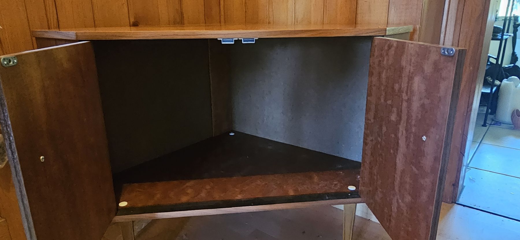 Kommoden: Vintage Eckmöbel  – Gebraucht aus Belp von Ginus85 2